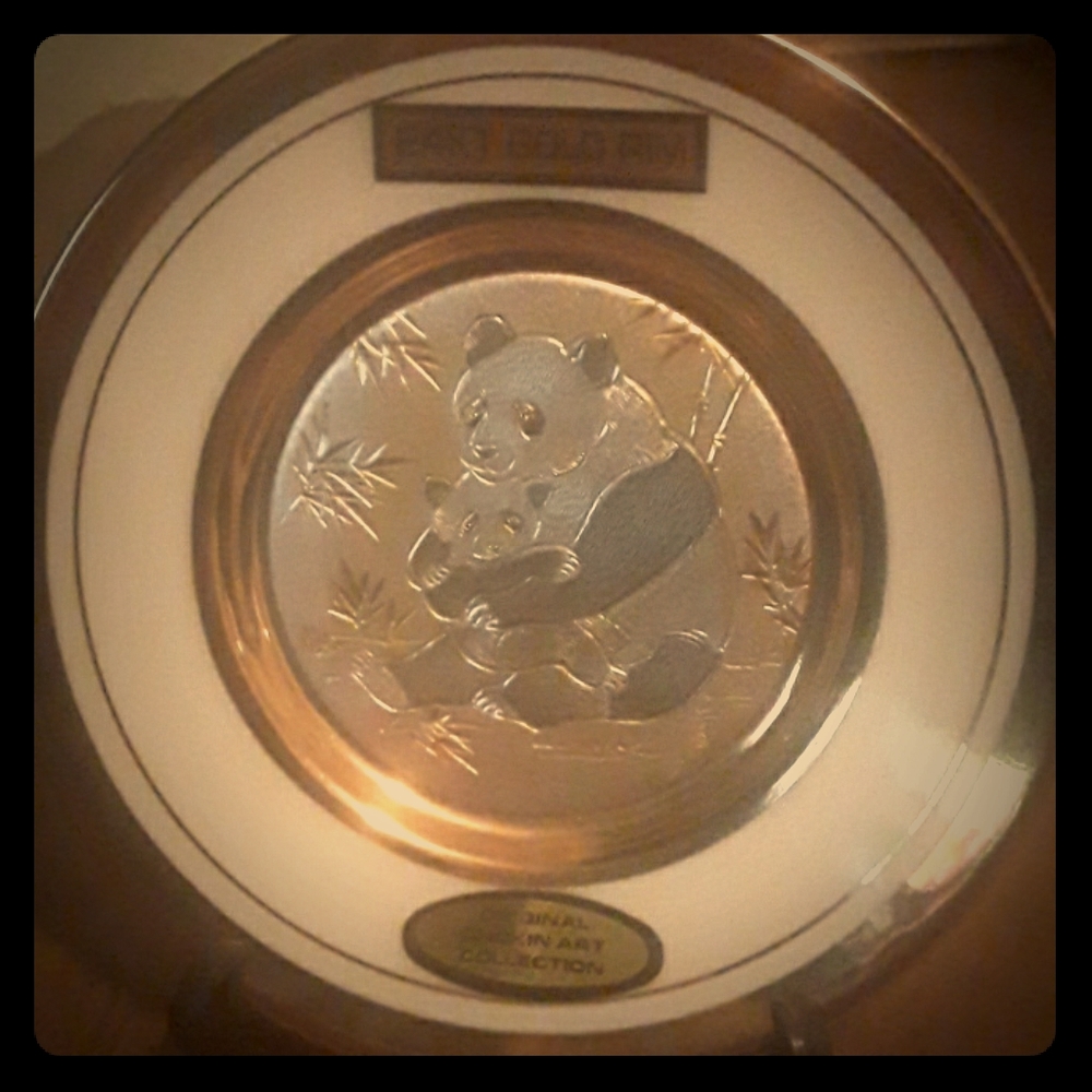 A 24KT  Trim Gold Chokin Art Small Plate